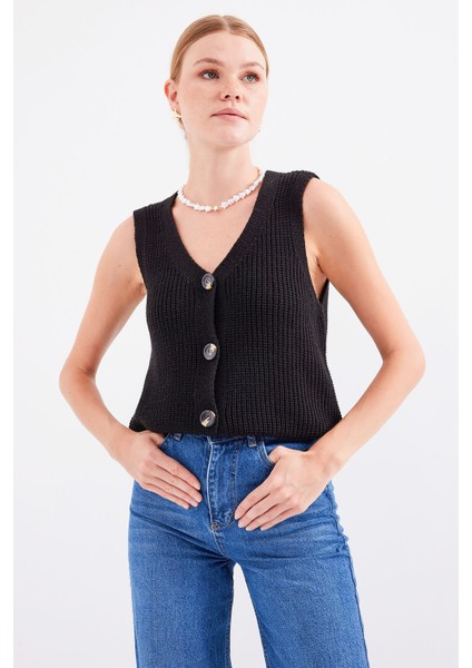 15881 Düğmeli Kısa Triko Yelek - Siyah
