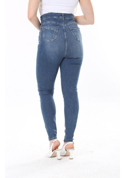 Kadın Büyük Beden Lacivert Yüksek Bel Kup Detaylı Dar Paça Likralı Kot Pantolon 65N37826 indirimleri