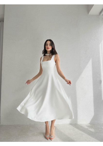 Kadın Kare Yaka Midi Boy Kalın Askı Tasarımlı Siyah Kloş Elbise 151