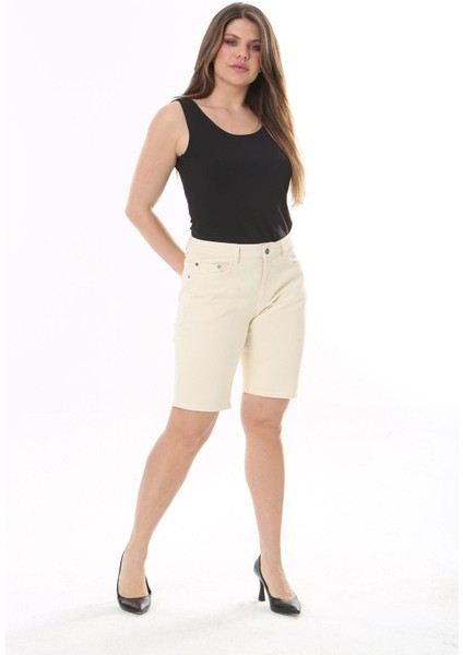 Kadın Büyük Beden Bej 5 Cepli Kot Şort 65N37821
