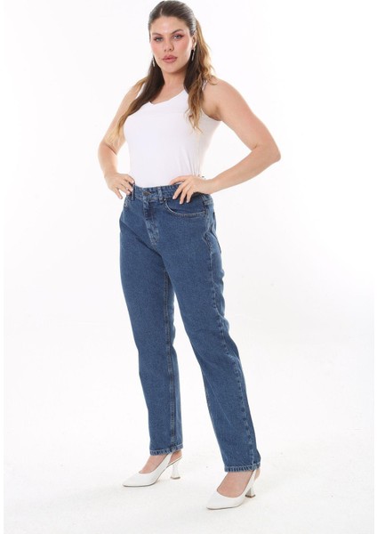 Kadın Büyük Beden Lacivert 5 Cepli Kot Pantolon 65N37731 modelleri