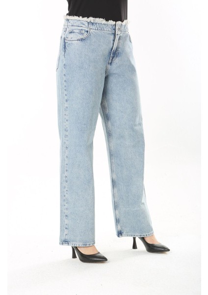 Kadın Büyük Beden Mavi Kemeri Pis Dikişli Yıkama Efektli Kot Pantolon 65N38031 fırsatları