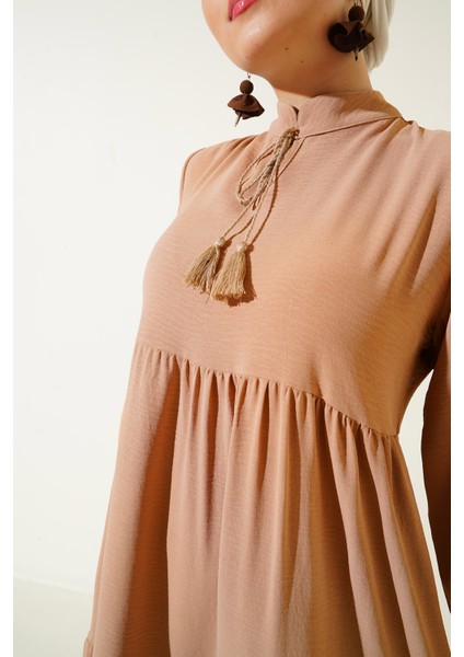 1627 Yaka Bağcıklı Tesettür Elbise - D.vizon fiyatları