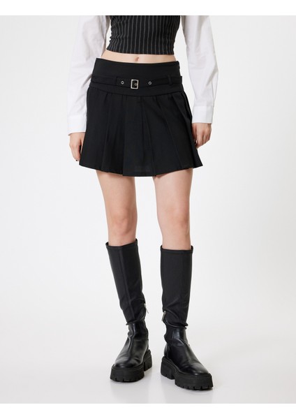 Mini Pileli Etek Kemer Detaylı Standart Bel Slim Fit Viskon Karışımlı modelleri