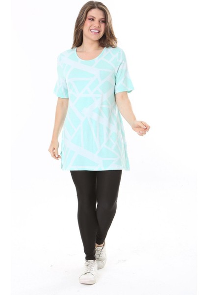 Kadın Büyük Beden Yeşil Bisiklet Yakalı Kısa Kollu Çizgili Tunik 65N37851