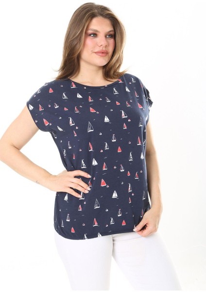 Kadın Büyük Beden Lacivert Pamuk Kumaş Etek Ucu Lastikli Düşük Kollu Bluz 65N37895