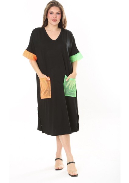 Kadın Büyük Beden Siyah File Ve Süs Düğme Detaylı Rahat Kesim Elbise 65N37859 fırsatları