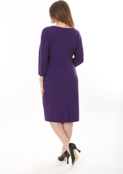 Kadın Büyük Beden Mor Likralı Krep Kumaş Astarlı Gizli Fermuarlı Elbise 65N37656 fiyatları