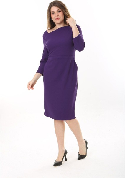Kadın Büyük Beden Mor Likralı Krep Kumaş Astarlı Gizli Fermuarlı Elbise 65N37656 indirimleri