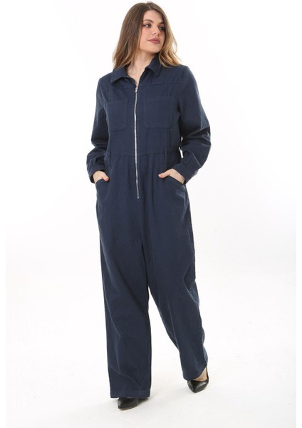 Kadın Büyük Beden Lacivert Ön Fermuarlı 4 Cepli Arka Bel Kemeri Lastikli Kot Tulum 65N37573