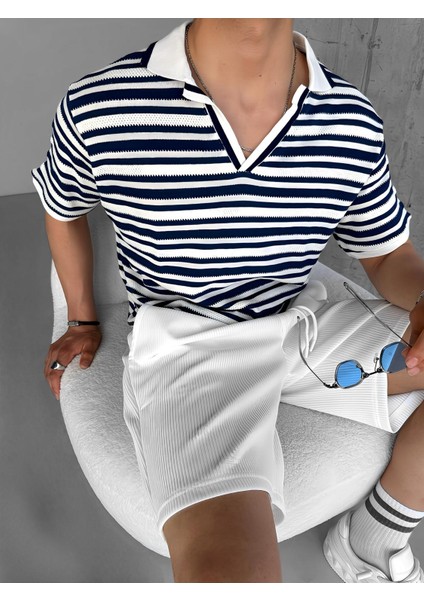Oversize Yarım Pat Yaka Fileli Esnek T-Shirt Lacivert Beyaz