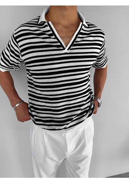 Oversize Yarım Pat Yaka Fileli Esnek T-Shirt Siyah Beyaz fiyatları
