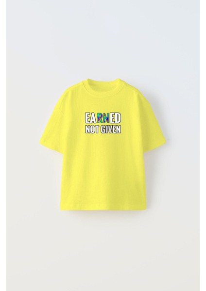 Earned Not Gıven Yazılı Futbol Tasarım Baskılı Sarı Çocuk T-Shirt fiyatları