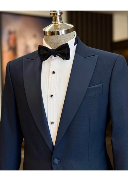 Italyan Kesim Slim Fit Sivri Yaka Ceket Pantolon Damatlık Set Lacivert T11837 fırsatları