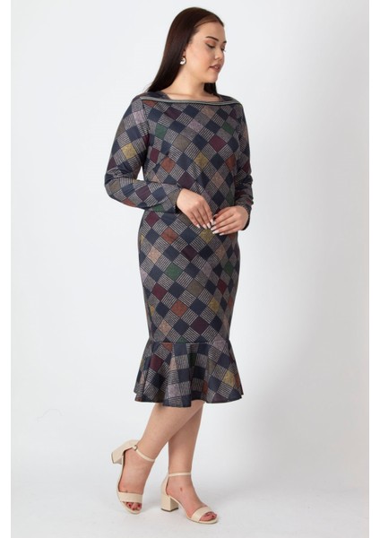 Kadın Lacivert Ekose Desen Yaka Detaylı Etek Ucu Volanlı Elbise modelleri