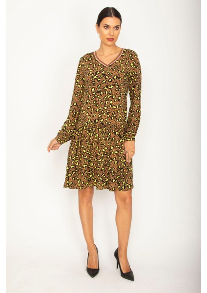 Kadın Renkli Yaka Ribanalı Eteği Katlı Elbise modelleri