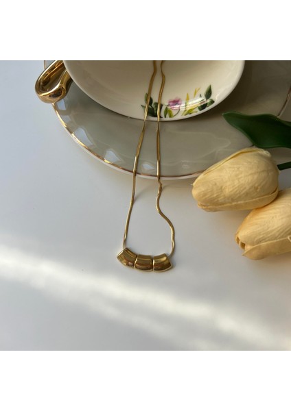 Çelik Dikdörtgen Kolye