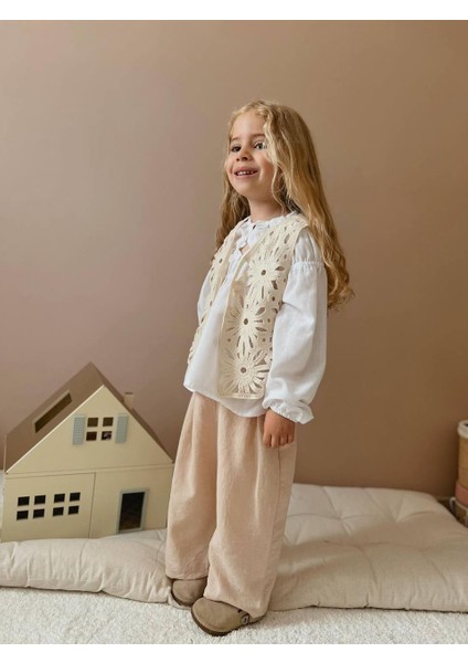 Yigit Butik Triko Yelekli Keten Kumaş Kız Çocuk Takım