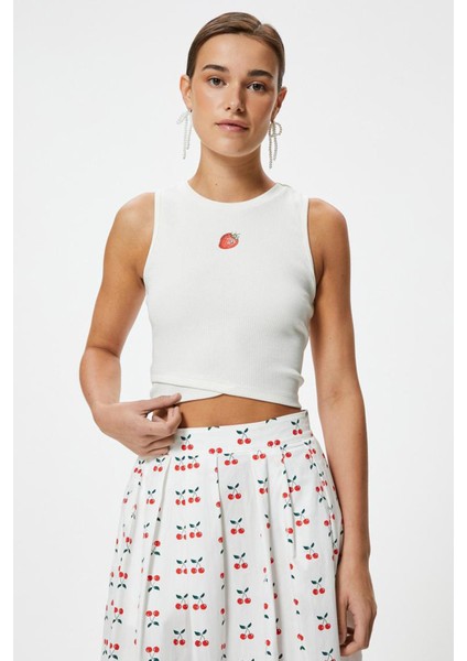 x Tuba Ünsal - Çilek Baskılı Crop Atlet Asimetrik Kesim Slim Fit 4SAK10073UK fiyatları