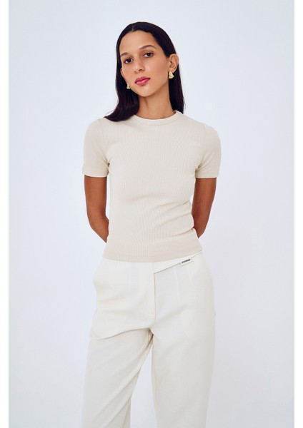 Fitilli Basic Tişört Bej modelleri