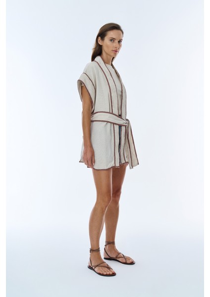 Işleme Detaylı Bağlamalı Keten Kimono Naturel modelleri