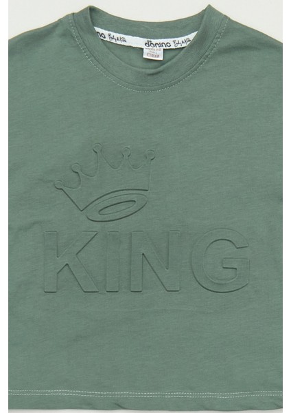 King Kabartmalı Şapka Aksesuarlı Erkek Çocuk Takım modelleri