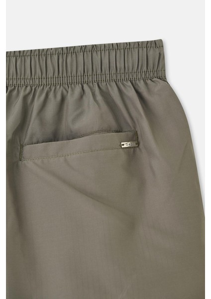 Yeşil Mini Şort fırsatları