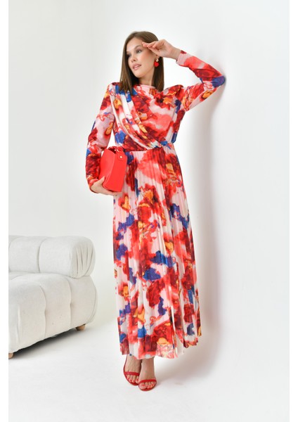 Kadın Desenli Elbise Mercan fırsatları