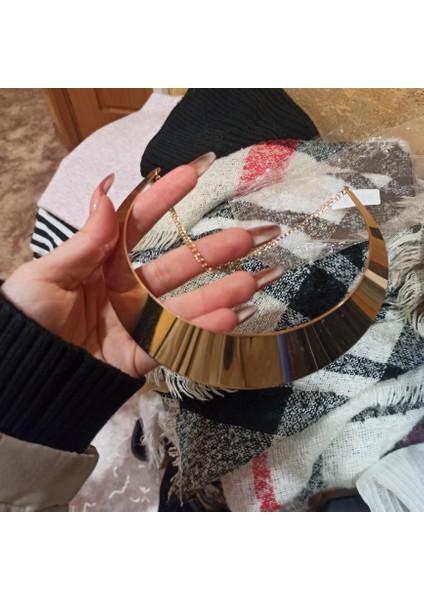 Kunıu Avrupa Sokak Kadın Moda Altın Rengi Geniş Kolye Basit Metal Yaka Kadın Boyun Takı Estetik (Yurt Dışından) fırsatları