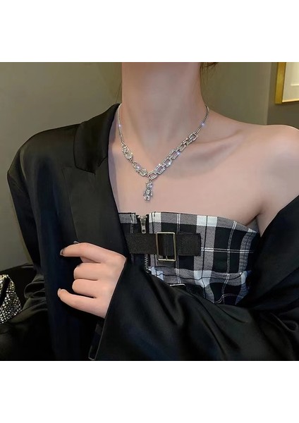 XL323 Vintage Çok Katmanlı Kristal Sevimli Ayı Kolye Kolye Kadınlar Için Gümüş Renk Punk Uzun Kolye Takı Parti Hediyeler Yeni 2022 (Yurt Dışından) fırsatları