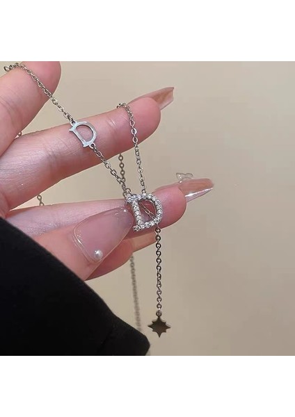 XL366 Yeni Moda Şeffaf Uyku Zirkon Mektup D Püskül Yıldız Kolye Klavikula Kolye Bayanlar Takı Parti Düğün Takı Hediye (Yurt Dışından) fiyatları