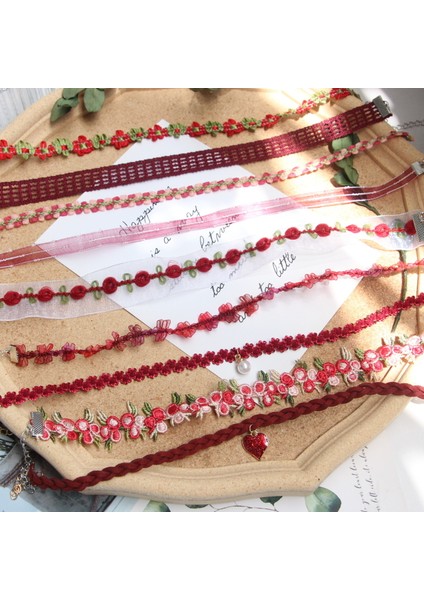 XL704 Çiçek Dantel Kenar Boyun Klavikula Zinciri Kadın Moda Mizaç Süper Peri Tatlı Nakış Kırmızı Gerdanlık Kolye Kız Aksesuarları (Yurt Dışından) fiyatları