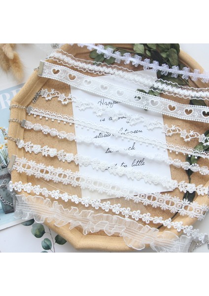 XL-1620 Xıkh Oynak Sevimli Kız Dantel Çiçekler Gerdanlık Öğrenci Sisters Parti Beyaz Içi Boş Kalp Klavikula Zinciri Kadın Boyun Kısa Kolye Yeni (Yurt Dışından) modelleri