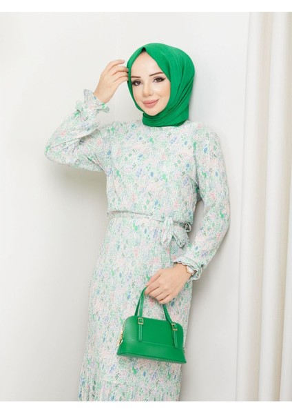 Piliseli Viscon Kumaş Çiçek Desenli Elbise- Yeşil fiyatları