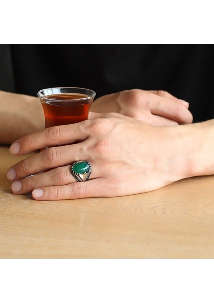 Yeşil Akik Taşlı 925 Ayar Gümüş Erkek Yüzük fiyatları