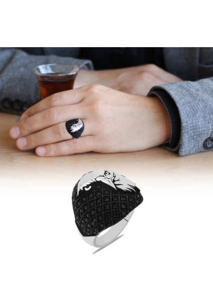 Mikro Taşlı Kartal Model 925 Ayar Gümüş Erkek Yüzük