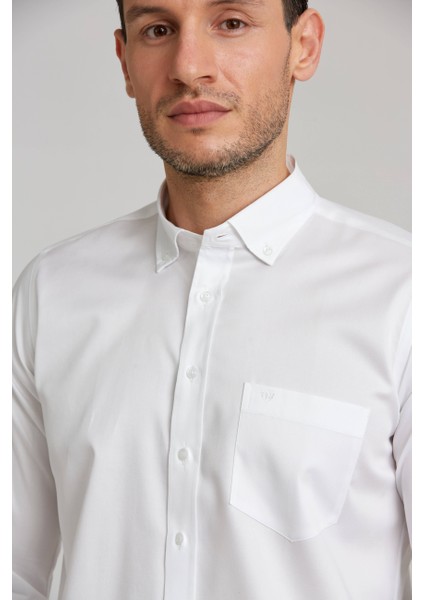Regular Fit Paşa Yaka Beyaz Spor Basic Erkek Gömlek GM23K232067_D01 fırsatları