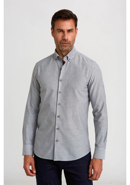 Modern Fit Düğmeli Yaka Çizgili Siyah Spor Erkek Gömlek GMCZG1622300205_D99