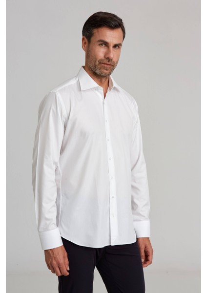 Regular Fit Beyaz Klasik Erkek Gömlek GMKLS0922300107_D01 fırsatları