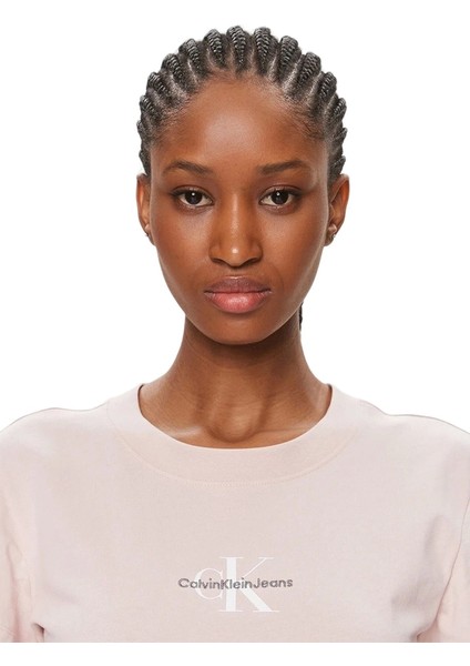 Kadın Mono Logolu Slim T-Shirt modelleri