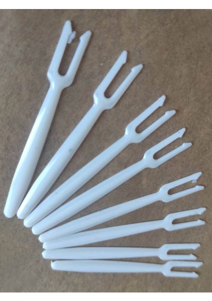 200 Adet Plastik Cips Çatalı Beyaz 8 cm - Mini Meyve Çatalı