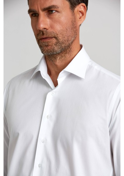 Regular Fit Pötikare Beyaz Erkek Gömlek GM23K232095_D01 fırsatları