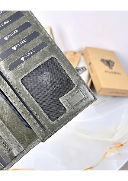 Telefon Bölmeli Mıknatıslı Cüzdan ve Kartlık