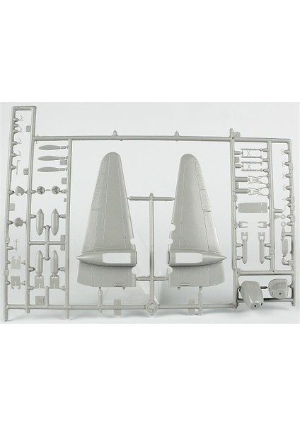 E026 1/72 Pe-2ft (Peshka) Bombardıman Uçağı Plastik Model Kiti