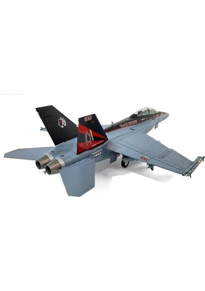 12577 1/72 Ölçek, Usn F/A-18F (VFA-154 Black Knights) Savaş Uçağı, Plastik Model Kiti