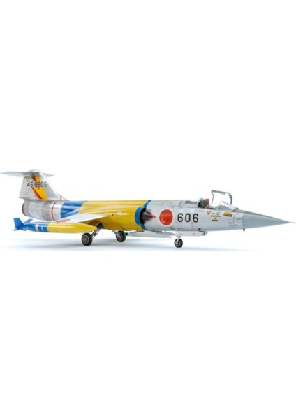 K48092 1/48 F-104J, F104DJ Starfighter J.a.s.d.f. (2 In 1) Savaş Uçağı, Plastik Model Kiti