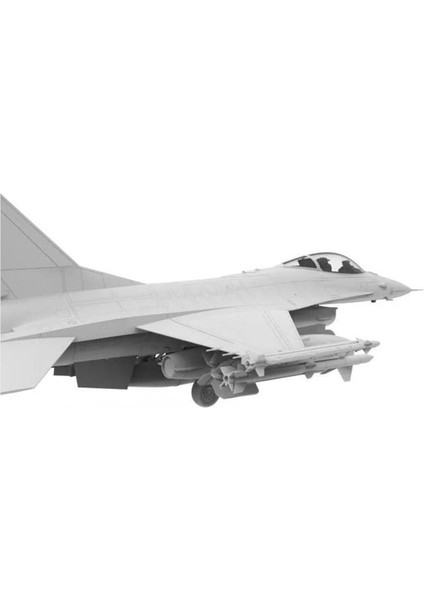 K48100 1/48 F-16A (Mlu Nato Viper) Savaş Uçağı, Plastik Model Kiti modelleri