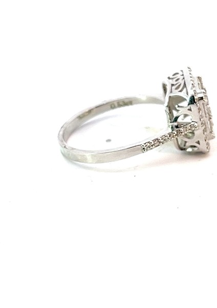 0,53 Ct 2,81 gr Baget Pırlanta Yüzük fırsatları