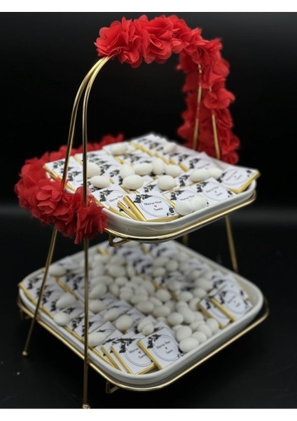 Iki Katlı Stand Kare 80 Adet Kırmızı Süslemeli Kız Isteme Çikolatası, Söz Nişan Mevlüt Çikolatası