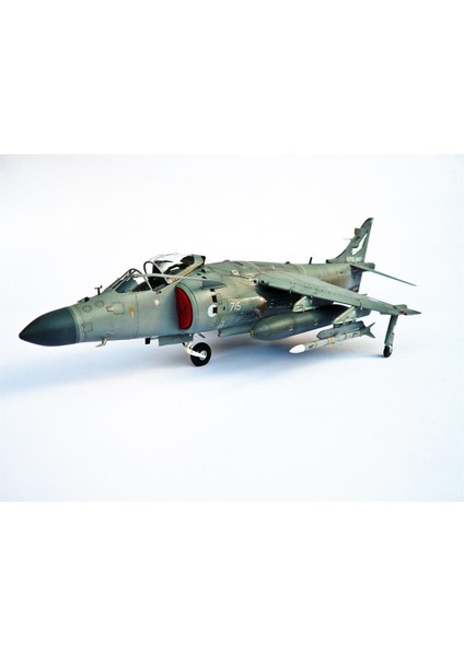 K48041 1/48 Sea Harrier Fa2 Savaş Uçağı, Plastik Model Kiti